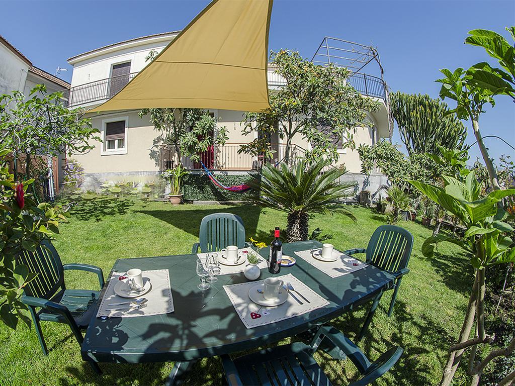 Apartment House Etna View